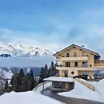 شقة فندقية Holzhackerin - The Charming Haus Am Berg سخلادميخ