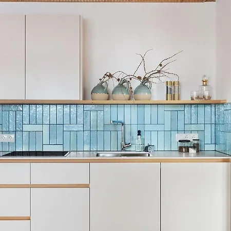 아파트호텔 Holzhackerin - The Charming Haus Am Berg 4*