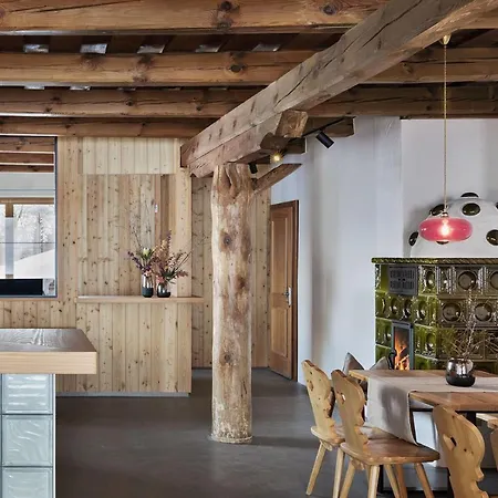 Ξενοδοχείο με διαμερίσματα Holzhackerin - The Charming Haus Am Berg