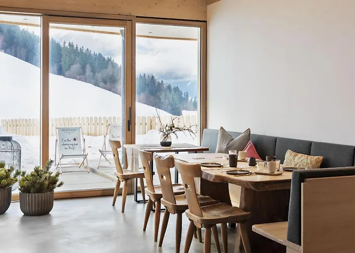 Holzhackerin - The Charming Haus Am Berg Aparthotel 4*