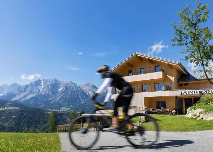 Appart hôtel Holzhackerin - The Charming Haus Am Berg Schladming