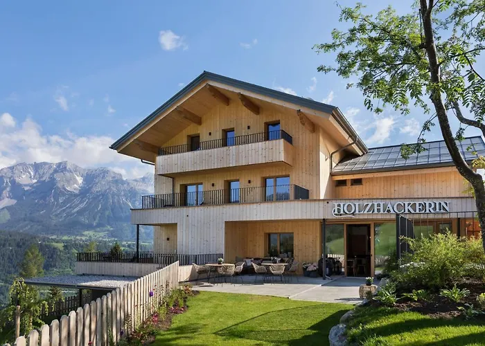 Holzhackerin - The Charming Haus Am Berg 4*