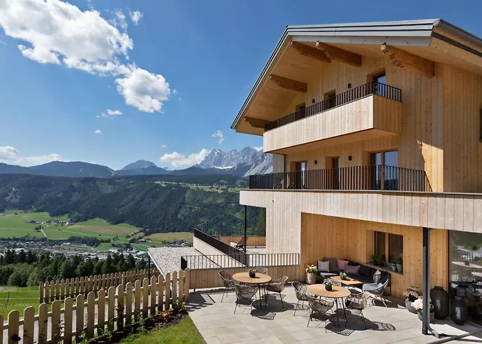 Holzhackerin - The Charming Haus Am Berg سخلادميخ